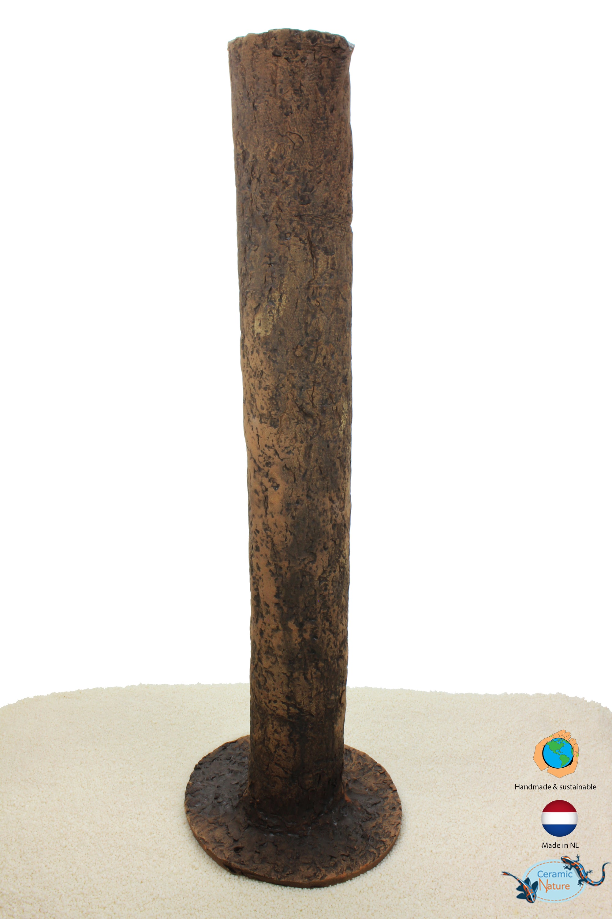 Standing log